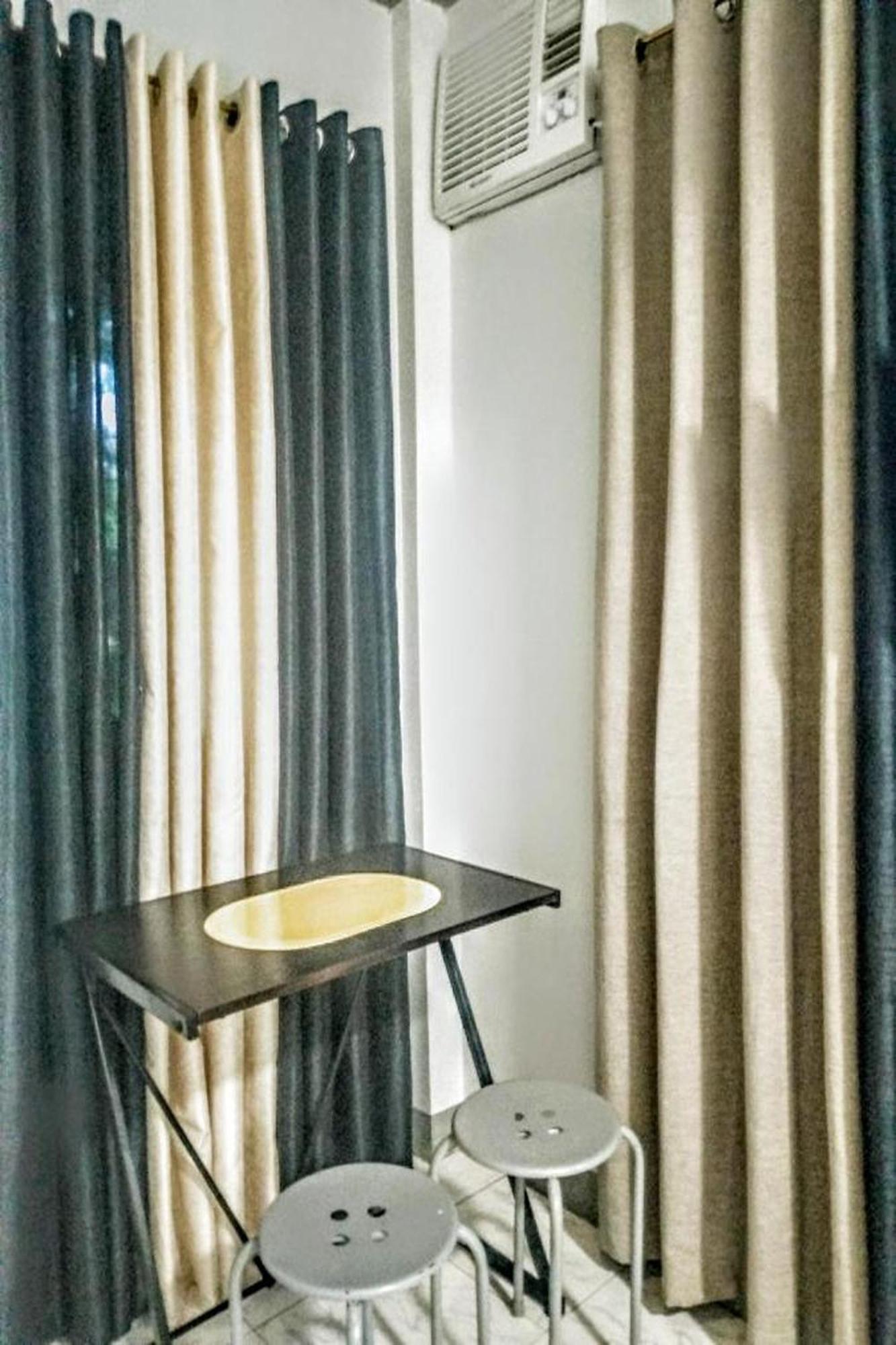 Hometel Barrio House Mactan Lapu-Lapu City Exterior foto